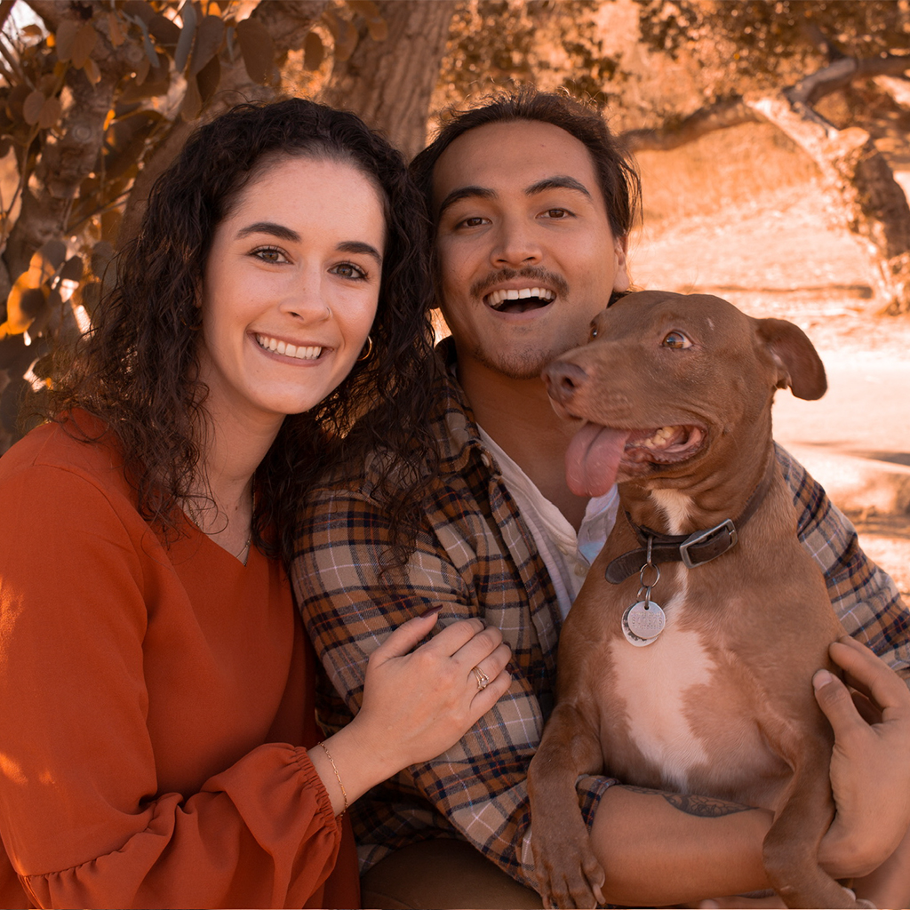 Clay Alexa and Quinn smiling for the camera